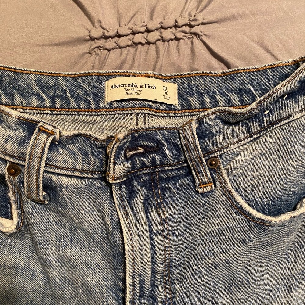 Abercrombie Jeans size 27/4R